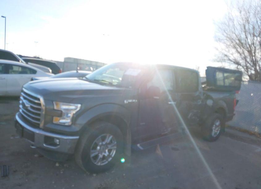 Photo 2 of 2015 Ford F-150 XLT (VIN 1FTEW1EP1FKE16670)