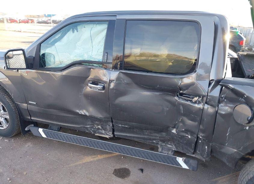 Photo 6 of 2015 Ford F-150 XLT (VIN 1FTEW1EP1FKE16670)