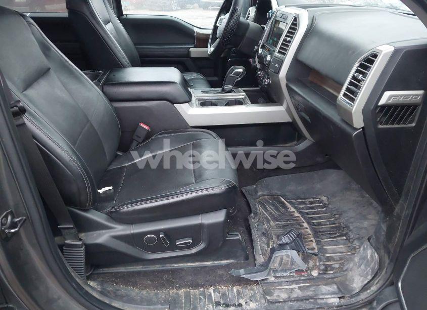 Photo 5 of 2016 Ford F-150 LARIAT (VIN 1FTEW1EP1GKF77425)