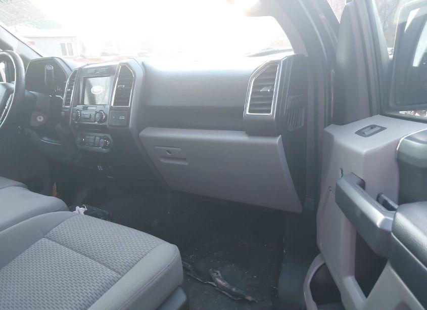 Photo 5 of 2016 Ford F-150 XLT (VIN 1FTEW1EP1GKF92894)