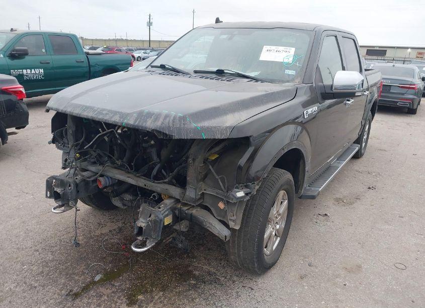 Photo 2 of 2020 Ford F-150 LARIAT (VIN 1FTEW1EP1LKD31050)