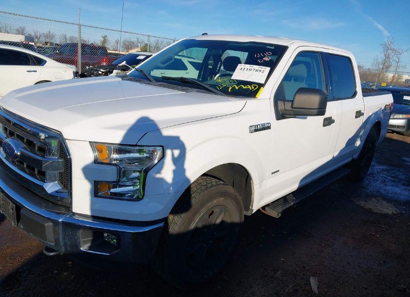 Photo 2 of 2016 Ford F-150 XLT (VIN 1FTEW1EP2GKF86859)