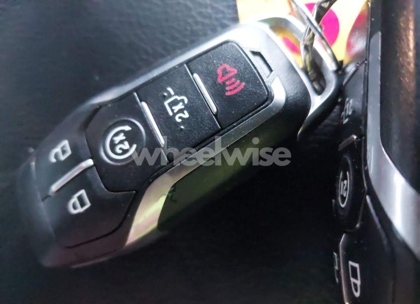 Photo 11 of 2017 Ford F-150 LARIAT (VIN 1FTEW1EP2HFA74612)