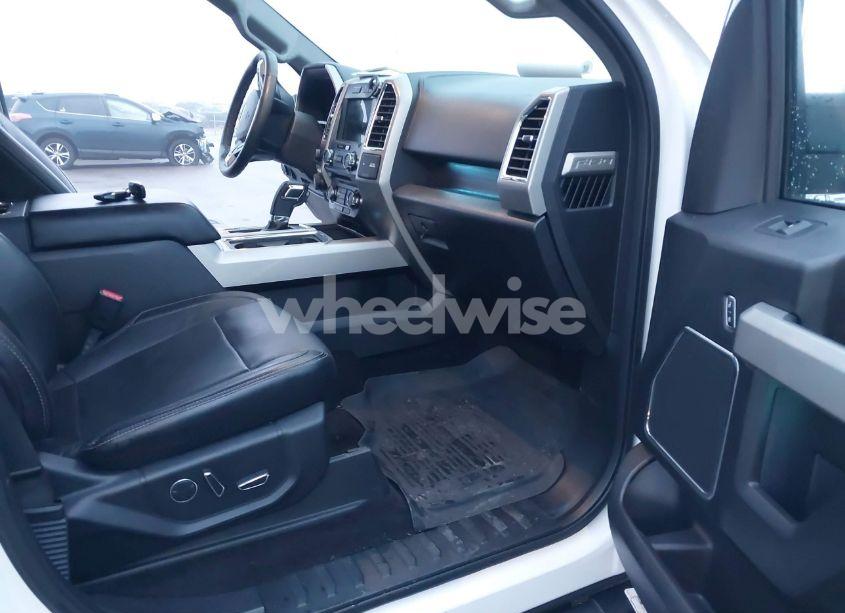 Photo 5 of 2017 Ford F-150 LARIAT (VIN 1FTEW1EP2HFA74612)