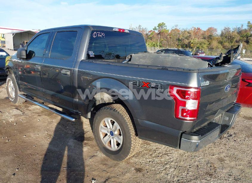 Photo 3 of 2018 Ford F-150 XLT (VIN 1FTEW1EP2JFB55373)