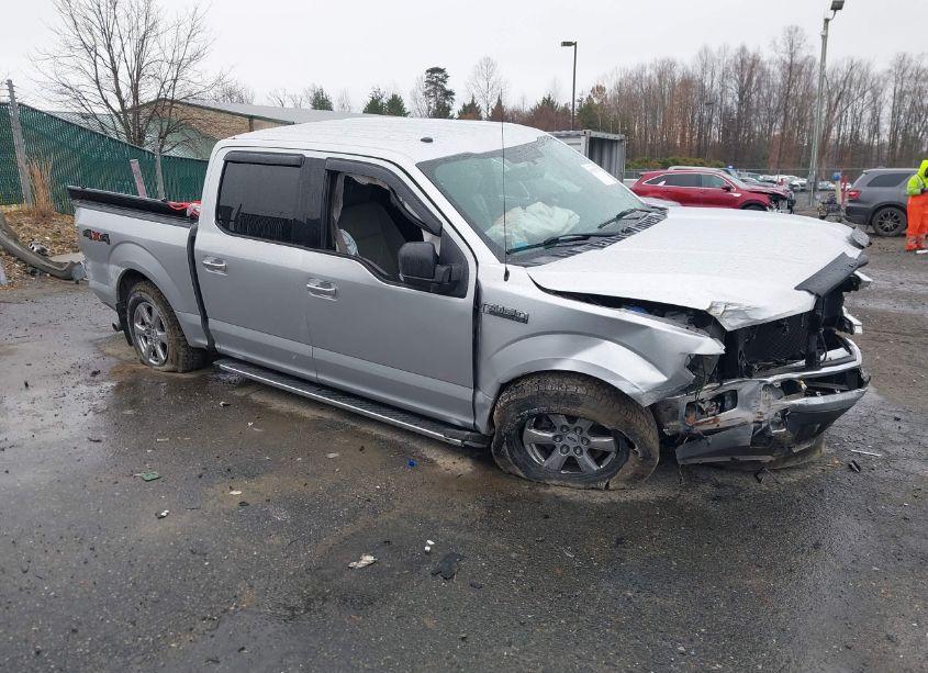 2018 Ford F-150 XLT (VIN 1FTEW1EP2JFB65417) main photo