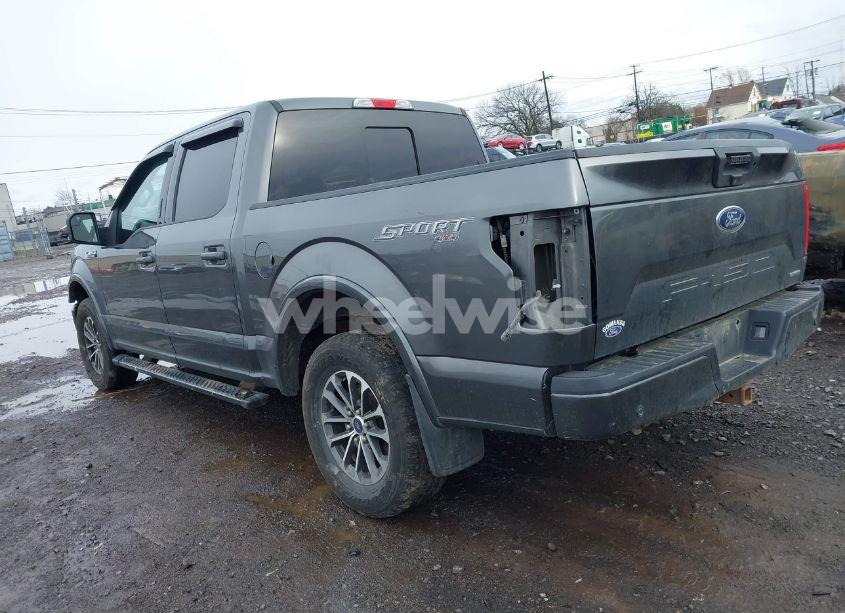 Photo 3 of 2018 Ford F-150 XLT (VIN 1FTEW1EP2JFB66597)
