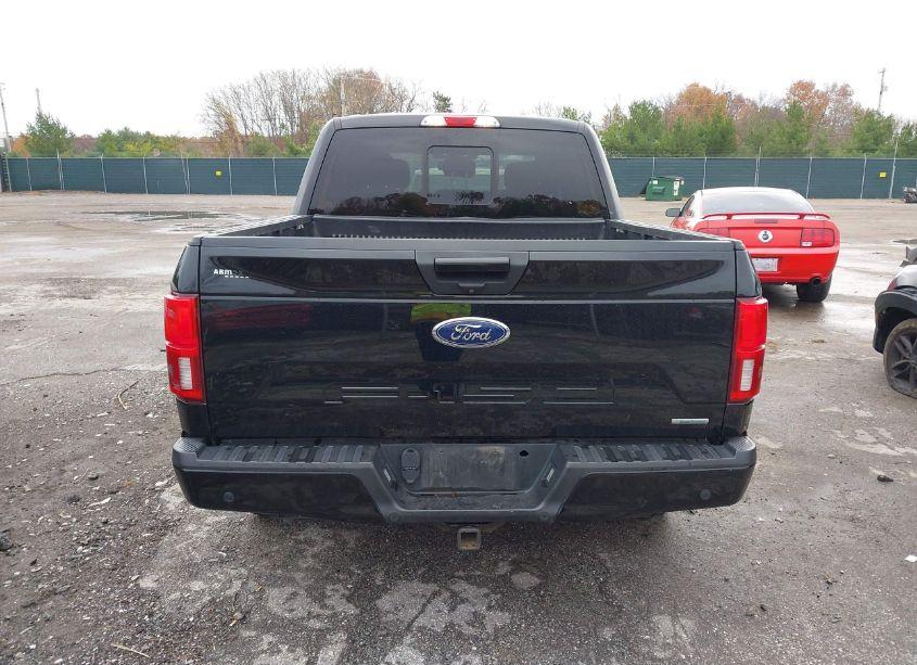 Photo 16 of 2018 Ford F-150 XLT (VIN 1FTEW1EP2JFB68124)