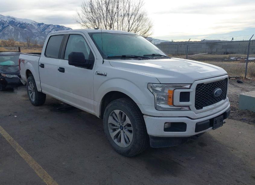 2018 Ford F-150 XL (VIN 1FTEW1EP2JFC44537) main photo