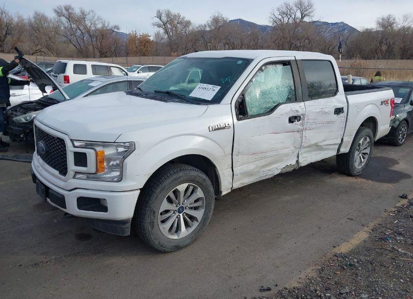 Photo 2 of 2018 Ford F-150 XL (VIN 1FTEW1EP2JFC44537)