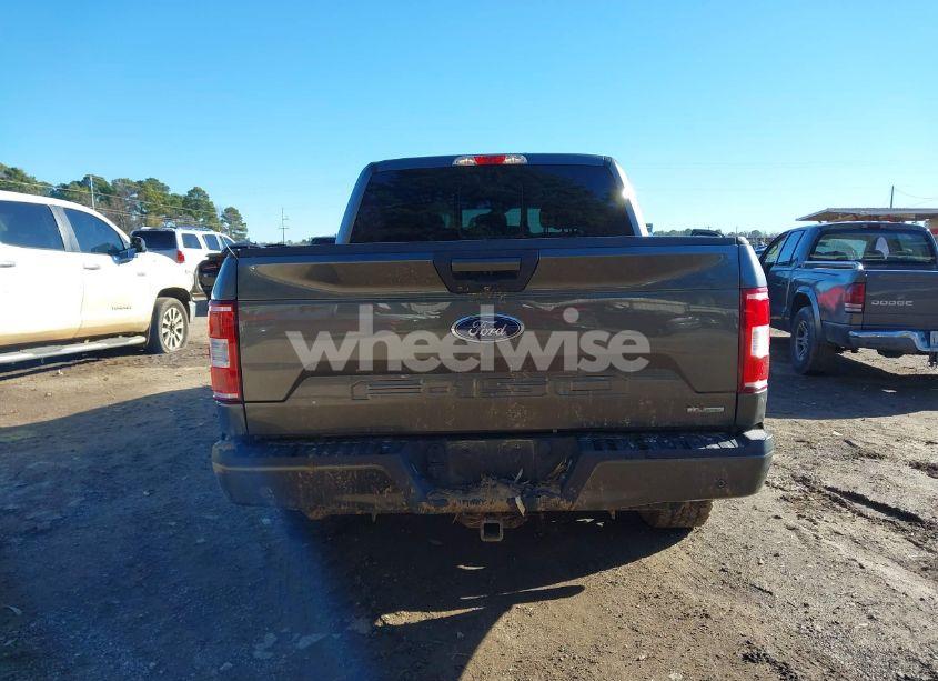 Photo 16 of 2018 Ford F-150 XLT (VIN 1FTEW1EP2JFD25828)