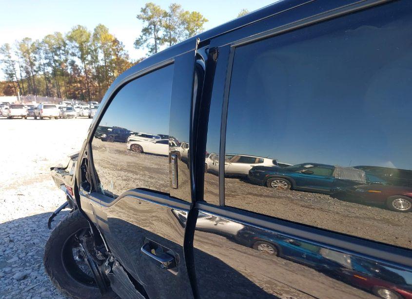 Photo 18 of 2018 Ford F-150 XLT (VIN 1FTEW1EP2JFD33217)