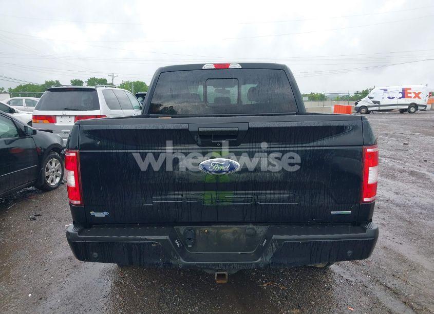 Photo 16 of 2018 Ford F-150 XLT (VIN 1FTEW1EP2JFD51426)