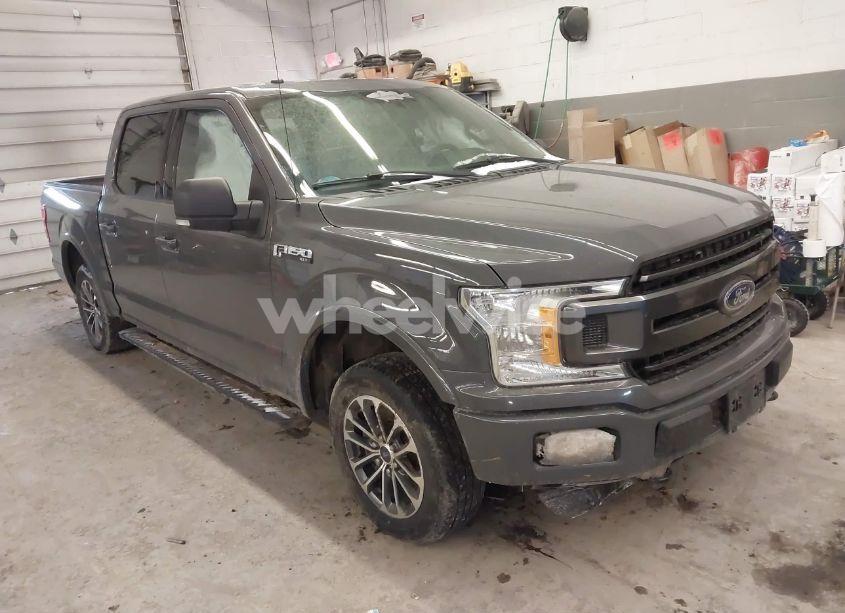 2018 Ford F-150 XLT (VIN 1FTEW1EP2JFD66332) main photo