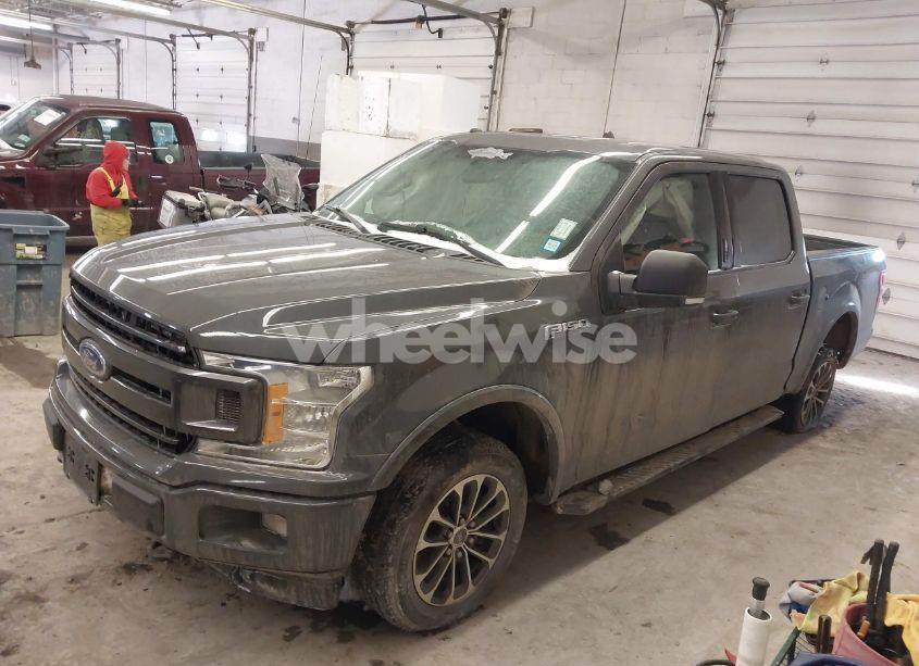 Photo 2 of 2018 Ford F-150 XLT (VIN 1FTEW1EP2JFD66332)