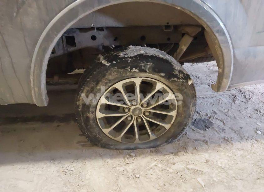 Photo 6 of 2018 Ford F-150 XLT (VIN 1FTEW1EP2JFD66332)