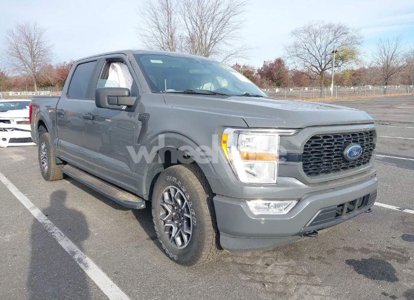 2021 Ford F-150 XL (VIN 1FTEW1EP2MKE31241) main photo