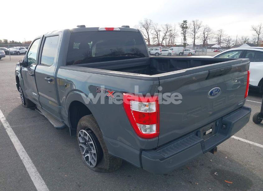 Photo 3 of 2021 Ford F-150 XL (VIN 1FTEW1EP2MKE31241)