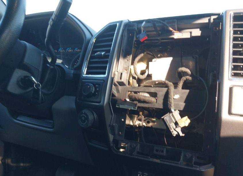 Photo 19 of 2016 Ford F-150 XLT (VIN 1FTEW1EP3GFA10187)