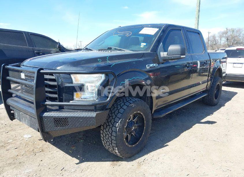 Photo 2 of 2016 Ford F-150 XLT (VIN 1FTEW1EP3GKF03617)