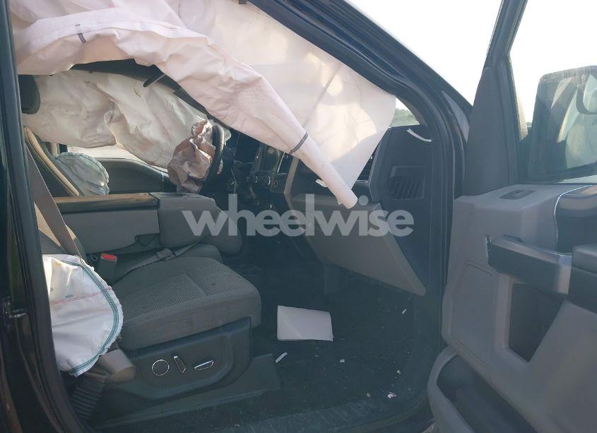 Photo 5 of 2016 Ford F-150 XLT (VIN 1FTEW1EP3GKF77961)