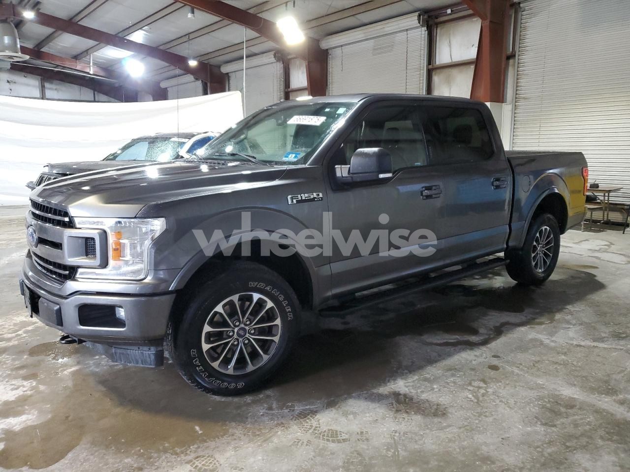 2018 FORD F150 SUPERCREW (VIN 1FTEW1EP3JFC68717) main photo