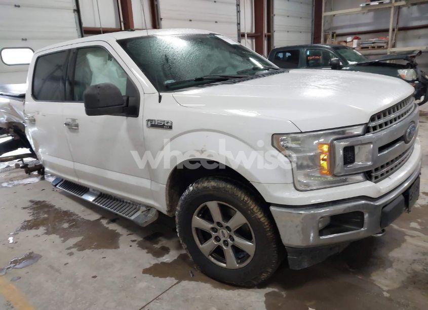 2018 Ford F-150 XLT (VIN 1FTEW1EP3JKF24135) main photo