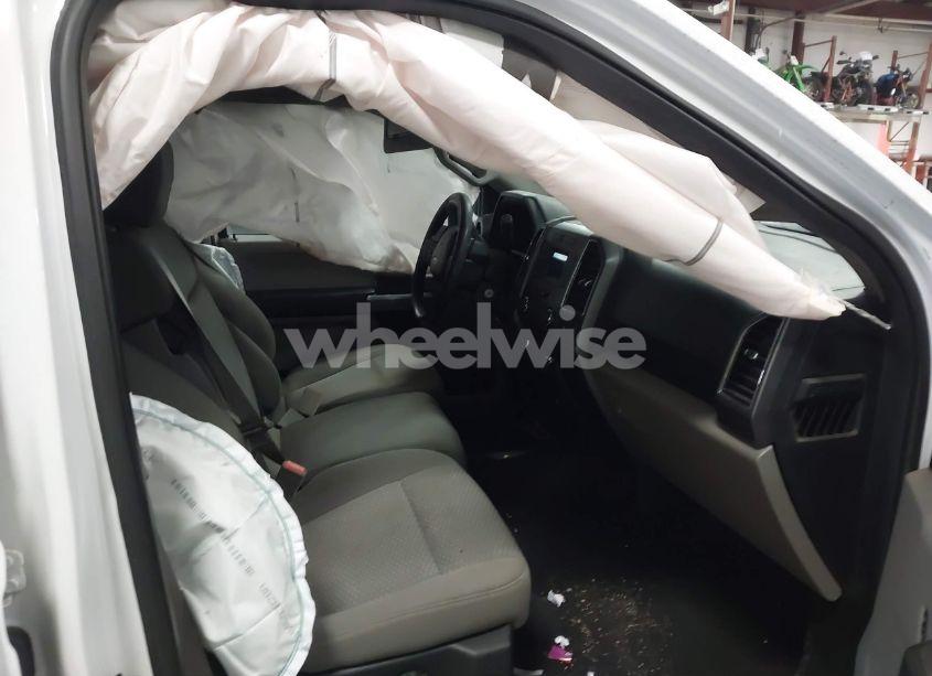 Photo 5 of 2018 Ford F-150 XLT (VIN 1FTEW1EP3JKF24135)