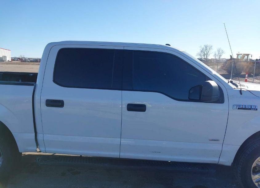 Photo 13 of 2016 Ford F-150 XLT (VIN 1FTEW1EP4GFC59534)