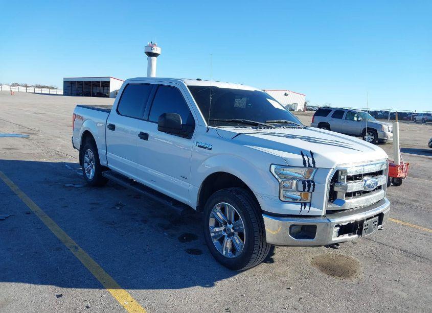 Photo 17 of 2016 Ford F-150 XLT (VIN 1FTEW1EP4GFC59534)