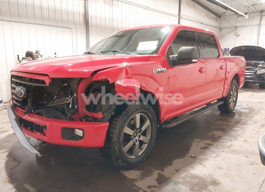 Photo 2 of 2016 Ford F-150 XLT (VIN 1FTEW1EP4GKE03400)