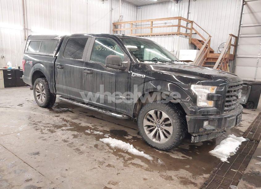 2017 Ford F-150 XL (VIN 1FTEW1EP4HKC55086) main photo