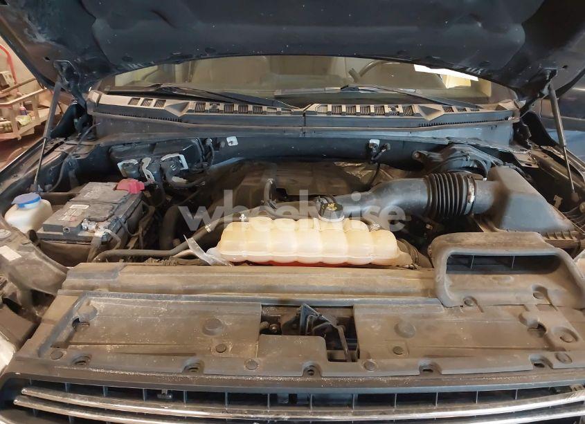 Photo 10 of 2018 Ford F-150 LARIAT (VIN 1FTEW1EP4JFA00923)