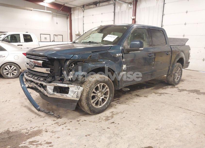 Photo 2 of 2018 Ford F-150 LARIAT (VIN 1FTEW1EP4JFA00923)