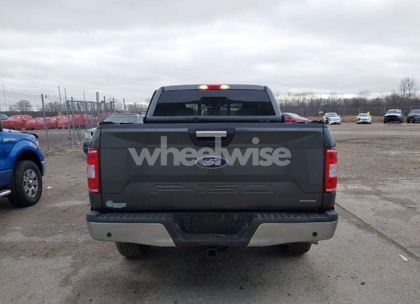 Photo 16 of 2018 Ford F-150 XLT (VIN 1FTEW1EP4JFB11052)