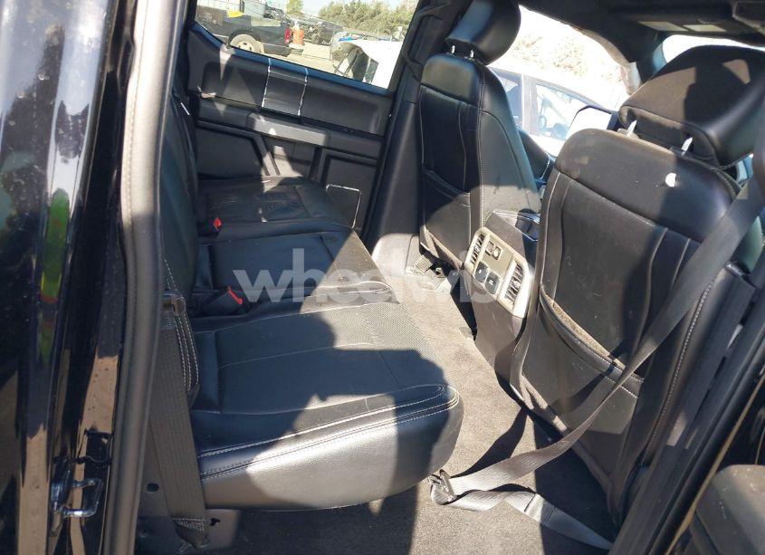 Photo 8 of 2018 Ford F-150 LARIAT (VIN 1FTEW1EP4JKC94931)