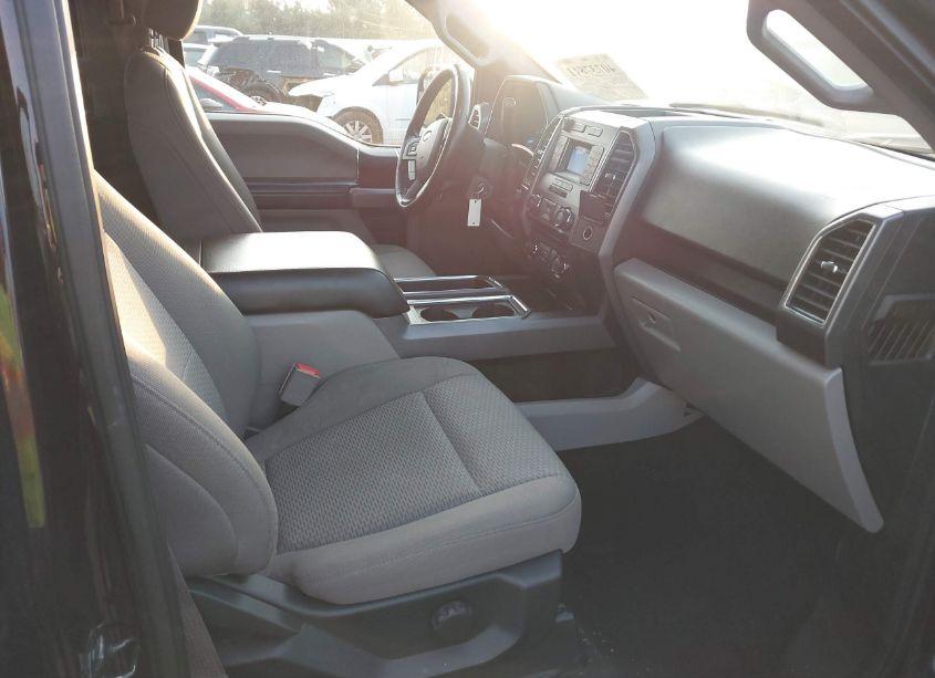 Photo 5 of 2018 Ford F-150 XLT (VIN 1FTEW1EP4JKE49526)