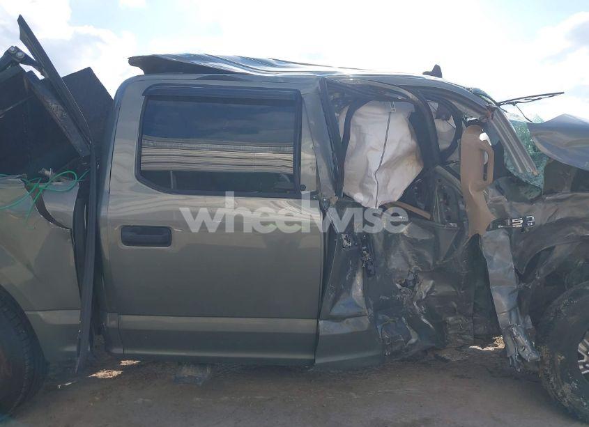 Photo 13 of 2019 Ford F-150 XLT (VIN 1FTEW1EP4KKD03645)