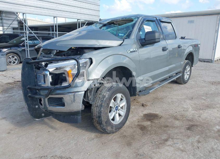 Photo 2 of 2019 Ford F-150 XLT (VIN 1FTEW1EP4KKD03645)