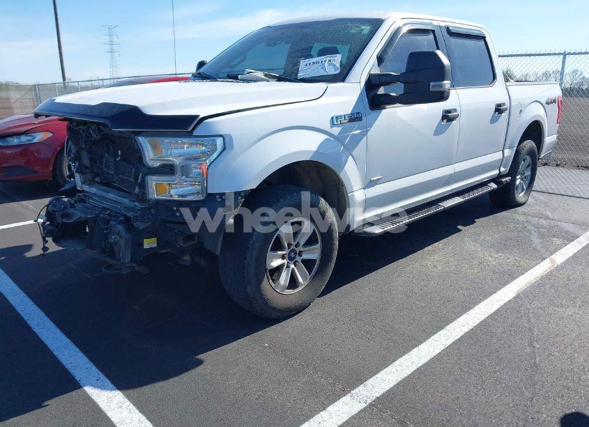 Photo 2 of 2016 Ford F-150 XLT (VIN 1FTEW1EP5GKF73443)