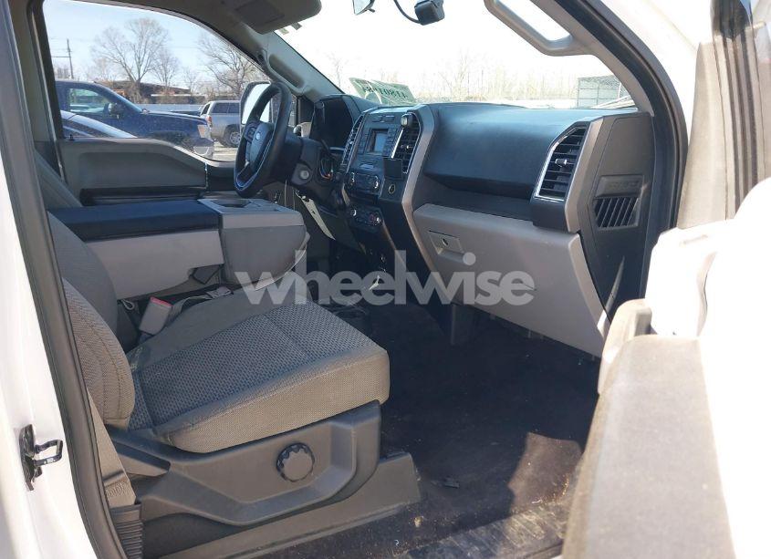 Photo 5 of 2016 Ford F-150 XLT (VIN 1FTEW1EP5GKF73443)