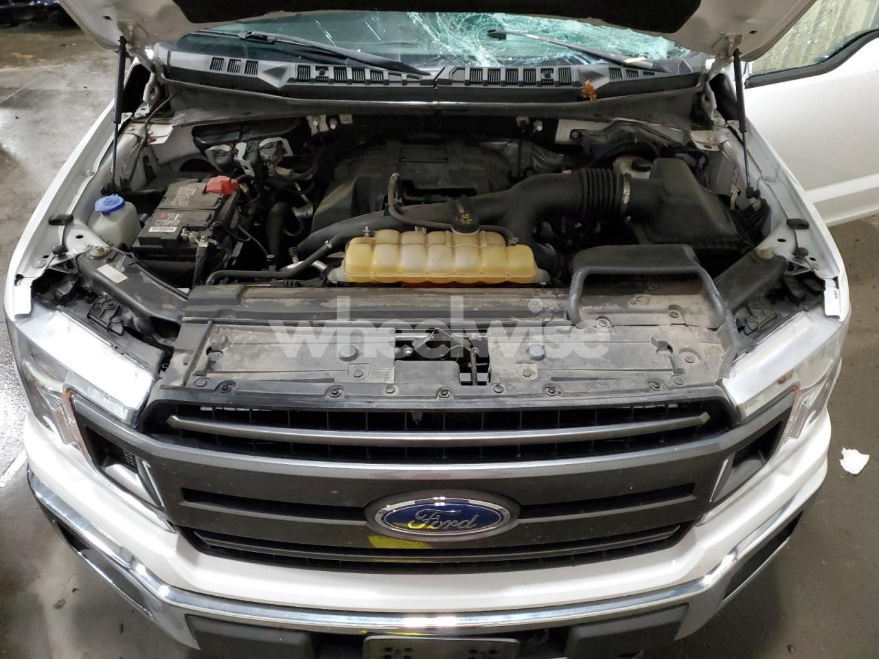 Photo 11 of 2018 FORD F150 SUPERCREW (VIN 1FTEW1EP5JFA17746)