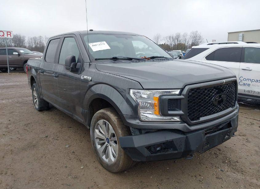 2018 Ford F-150 XL (VIN 1FTEW1EP5JFC93487) main photo