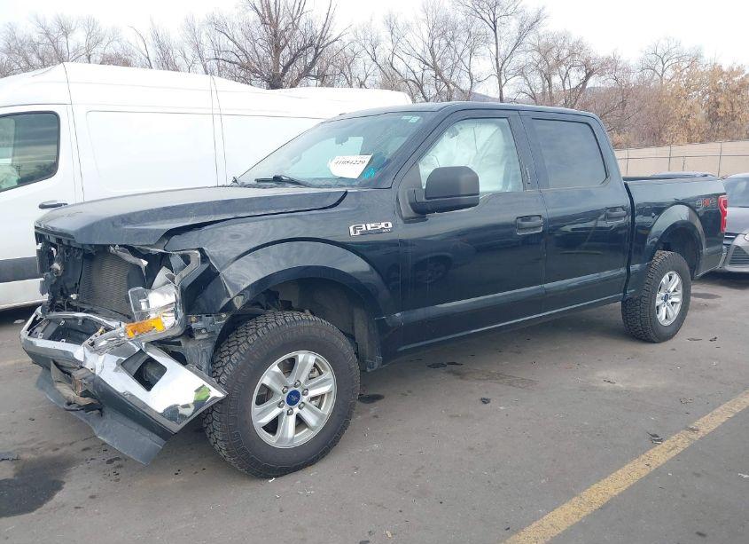 Photo 2 of 2018 Ford F-150 XLT (VIN 1FTEW1EP5JFD62775)