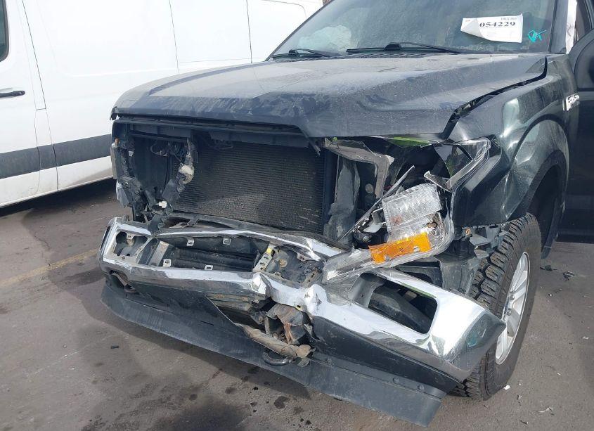 Photo 6 of 2018 Ford F-150 XLT (VIN 1FTEW1EP5JFD62775)