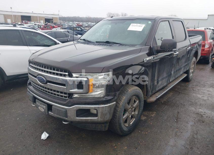 Photo 2 of 2018 Ford F-150 XLT (VIN 1FTEW1EP5JFE09612)