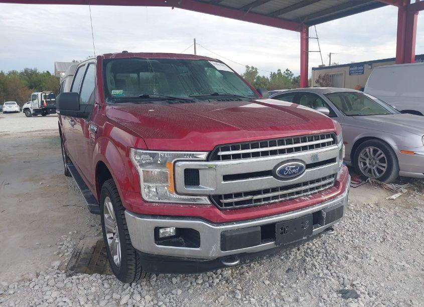 2018 Ford F-150 XLT (VIN 1FTEW1EP5JFE19900) main photo