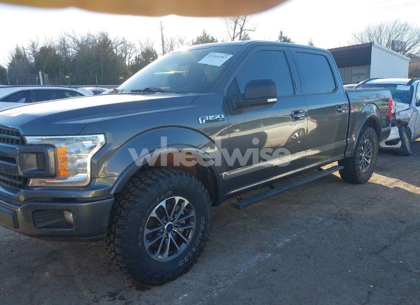 Photo 2 of 2018 Ford F-150 XLT (VIN 1FTEW1EP5JKD32022)