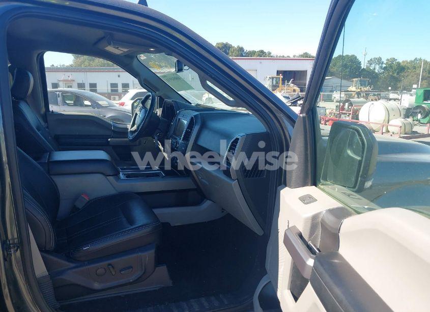 Photo 5 of 2019 Ford F-150 XLT (VIN 1FTEW1EP5KFC28835)