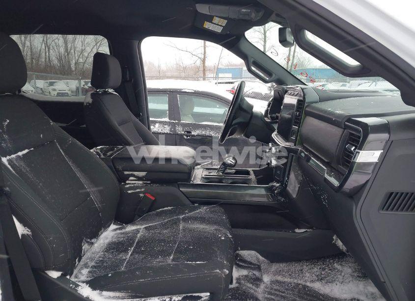 Photo 5 of 2022 Ford F-150 XLT (VIN 1FTEW1EP5NFA07742)